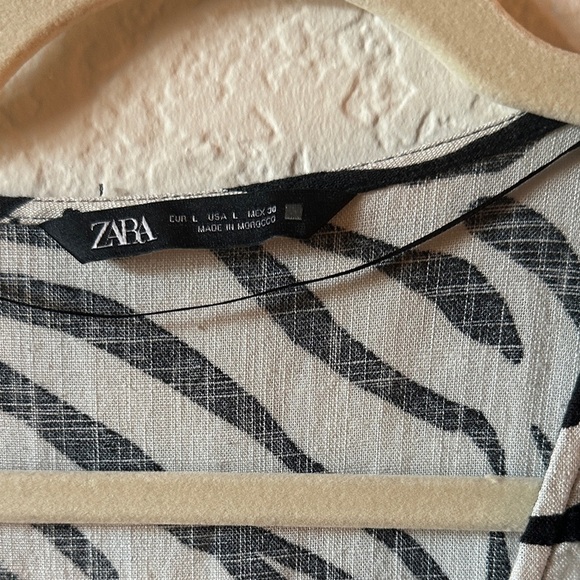 Zara Monochrome Zebra Print Mini Dress - Picture 4 of 4